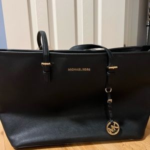 Michael Kors Leather Purse